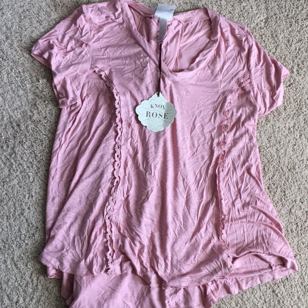 Knox Rose tee with tie detailing down the back